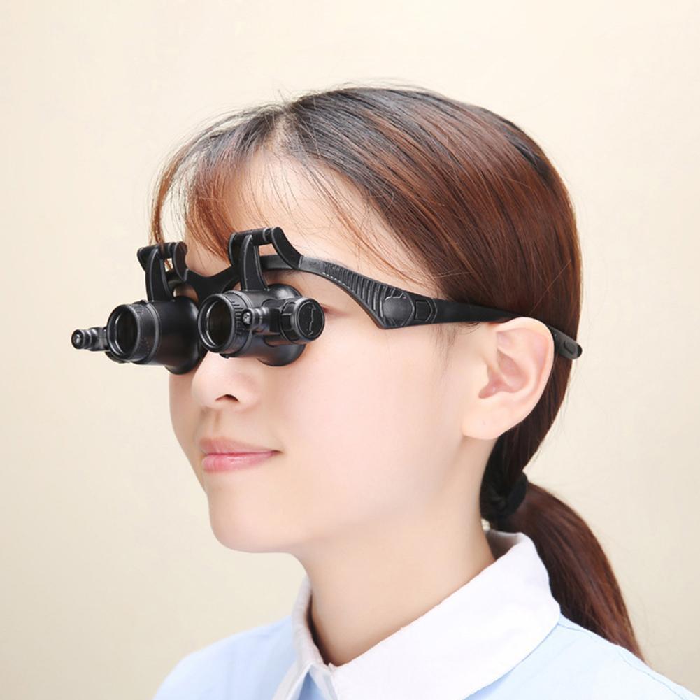 عدسة مكبرة 10-25X مع أضواء LED - مراجعة Magnifier With Light وسعره