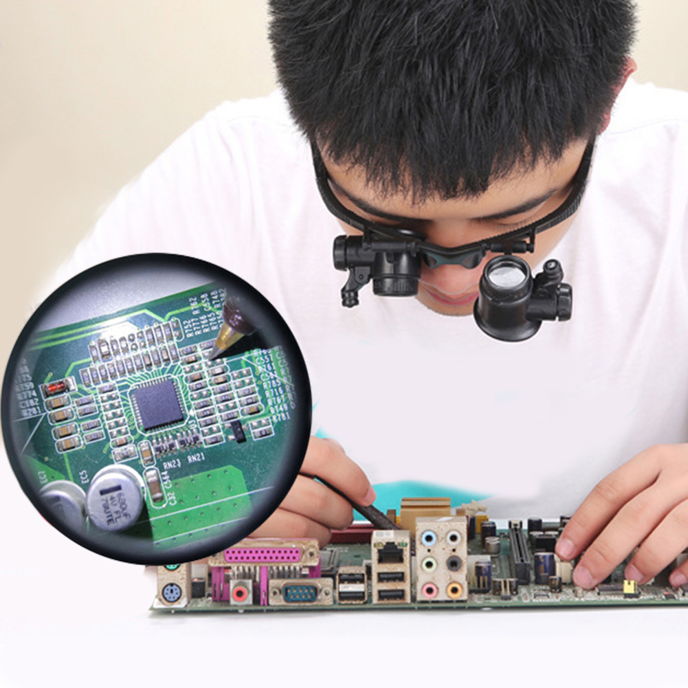 عدسة مكبرة 10-25X مع أضواء LED - مراجعة Magnifier With Light وسعره
