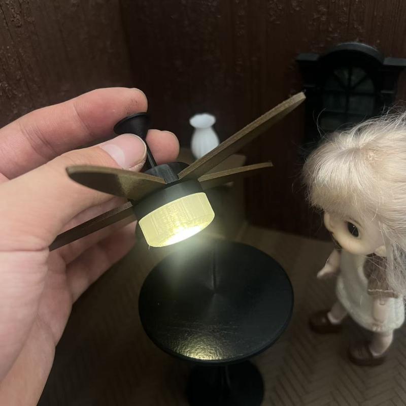 مروحة سقف مصغرة مع إضاءة LED ب - مراجعة Model Kit Vintage وسعره